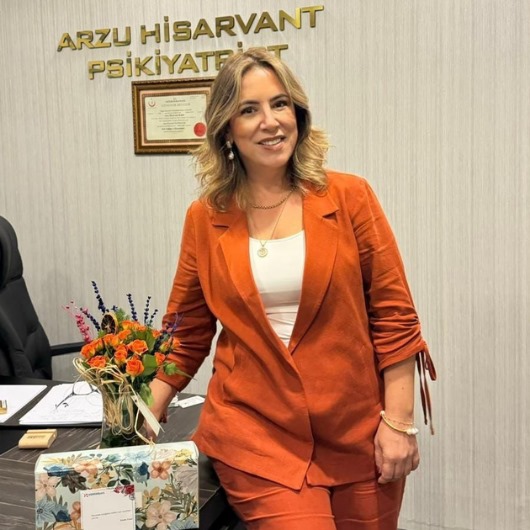 Psikiyatrist- Psikoterapist Dr. Arzu Hisarvant